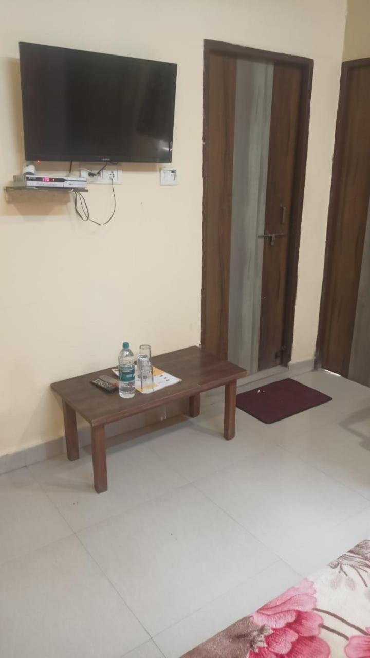 Hotel Shyam Utsav Mirzapur Exterior photo